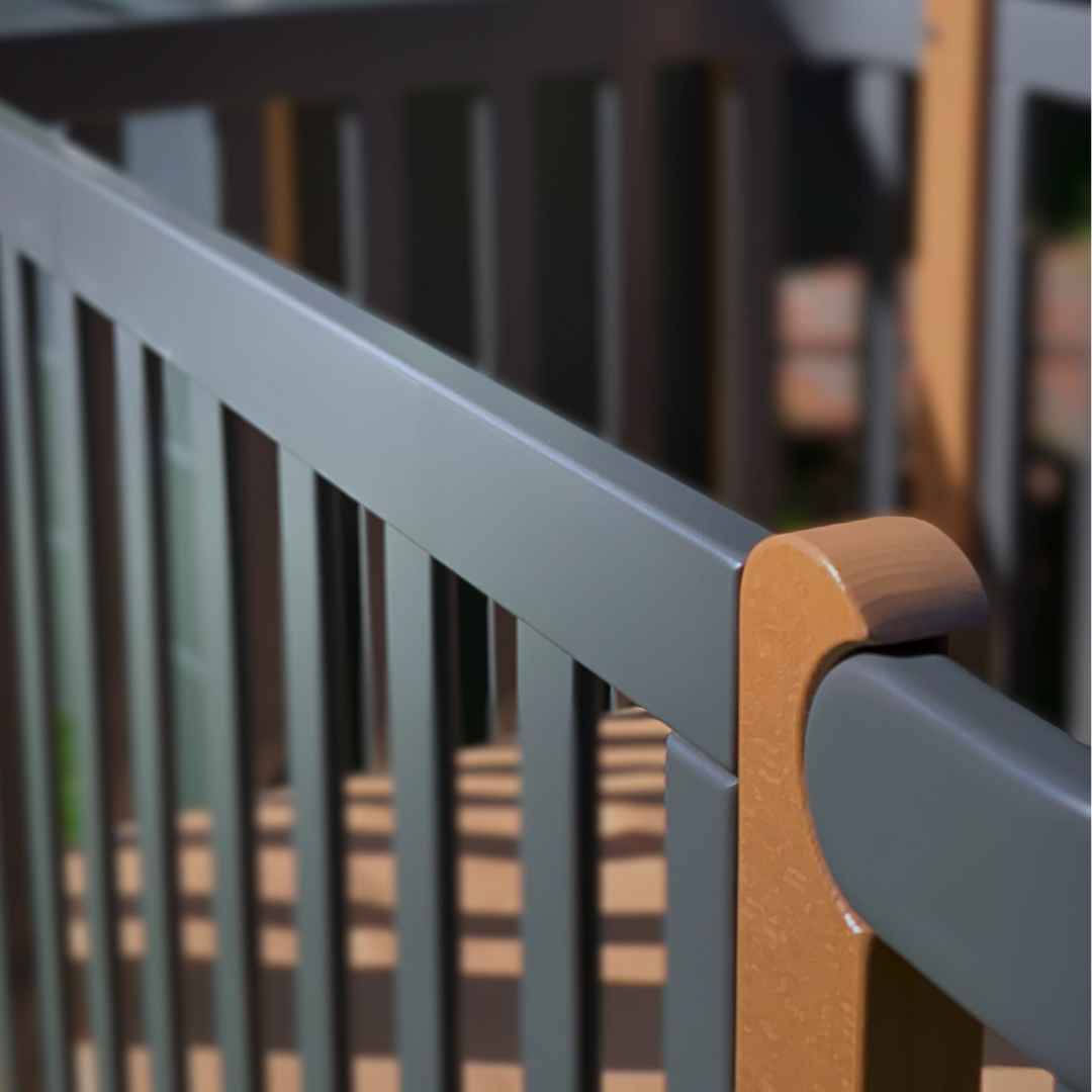 Dětská postýlka Zukko Gekko Kids 120x60. Tmavě šedá / Přírodní buk