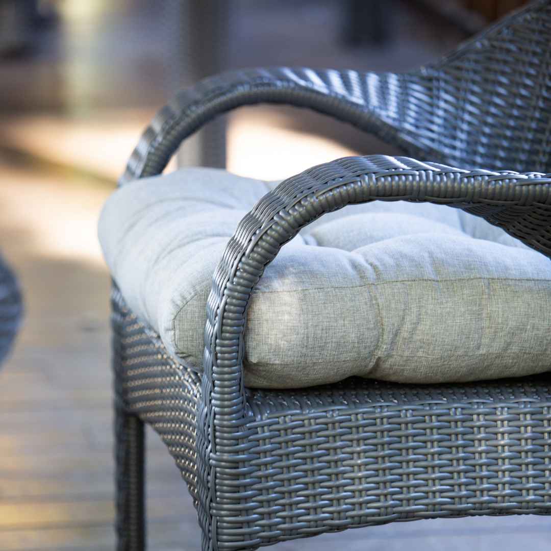 Ratanová pohovka FLORENCE Terico. Grafitové