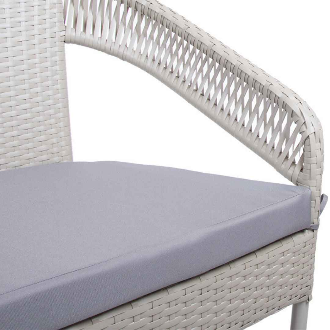 Odpočinková souprava z umělého ratanu VERONA. Skládá se ze 2 křesel a pohovky. Olivová barva