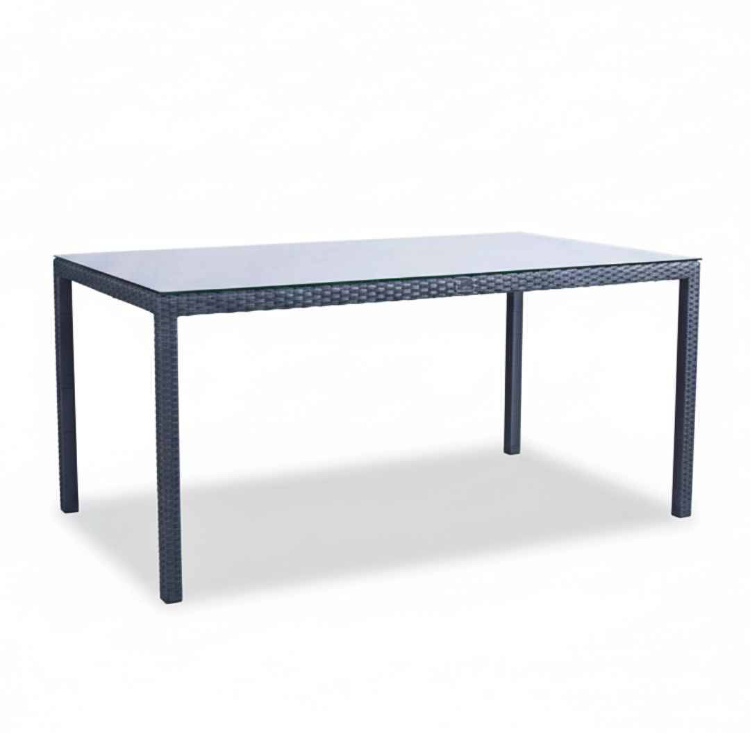 Jídelní souprava z umělého ratanu KIPRUS. Skládá se ze 6 židlí a stolu. Grafitová barva