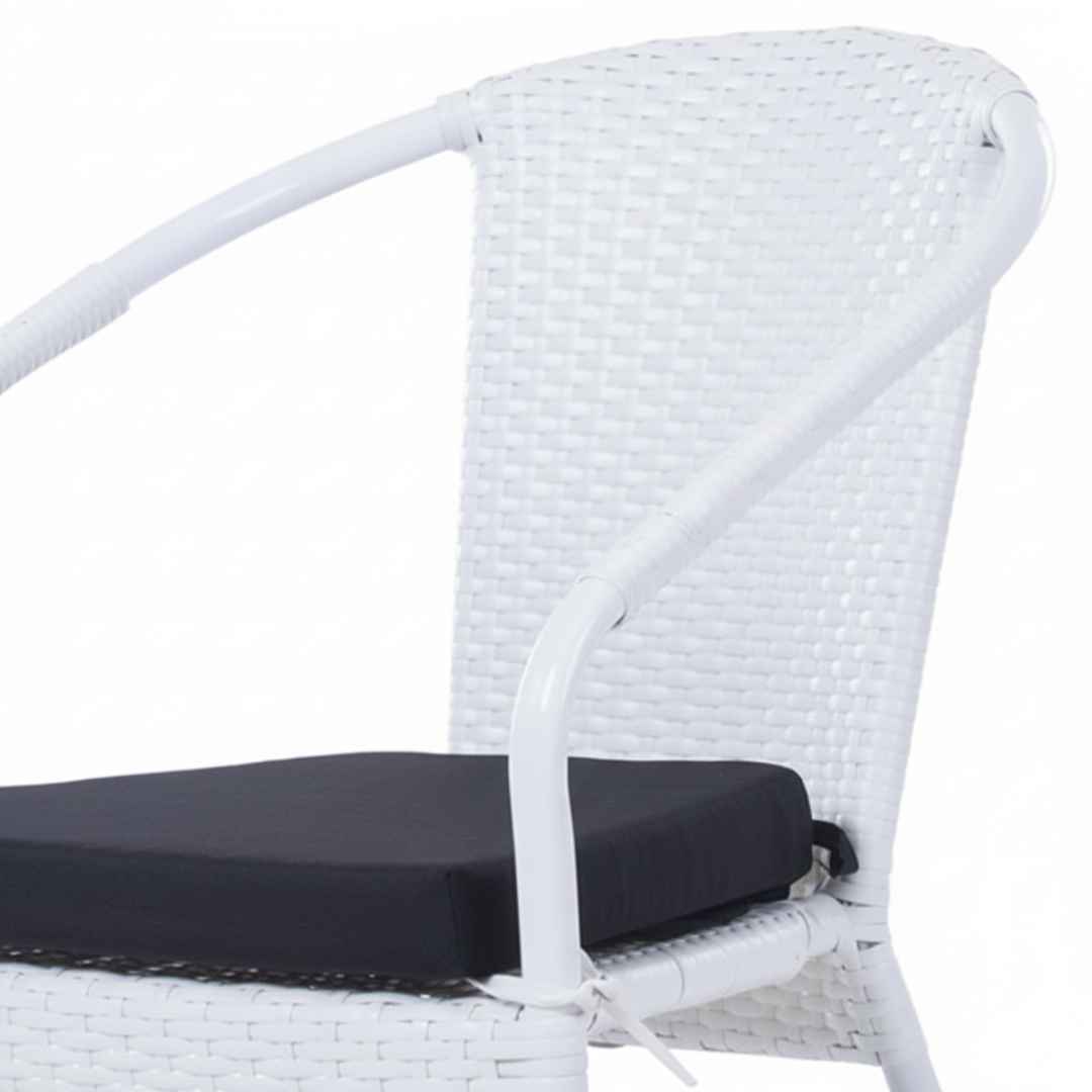 Ratanová sestava VERONA LIGHT + BALINA Terico. Skládá se ze dvou židlí, pohovky a stolu. Bilá barva