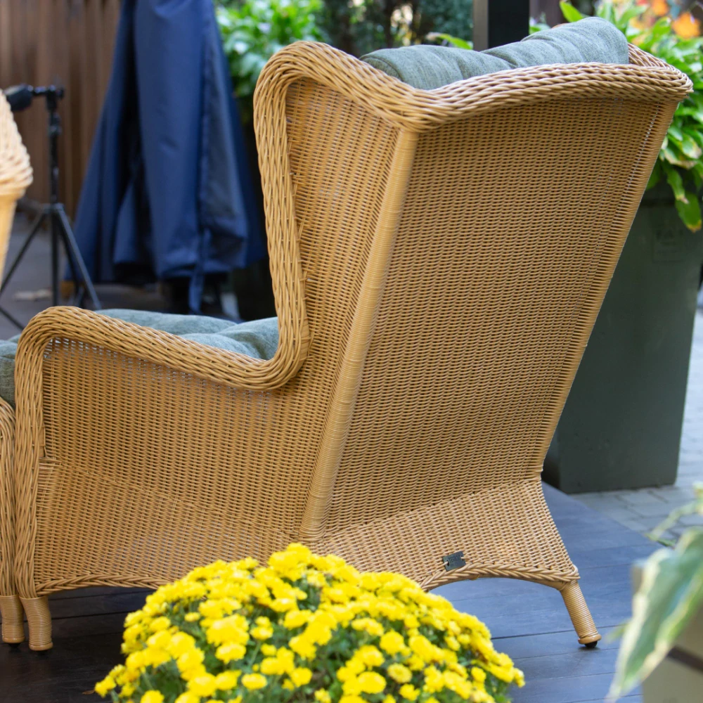 Velké zahradní křeslo z umělého ratanu LONDON Terico. Zelenošedé polštáře a matrace. 