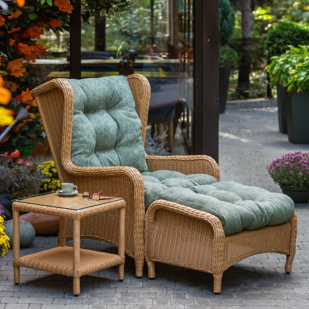 Velké zahradní křeslo z umělého ratanu LONDON Terico. Zelenošedé polštáře a matrace. 