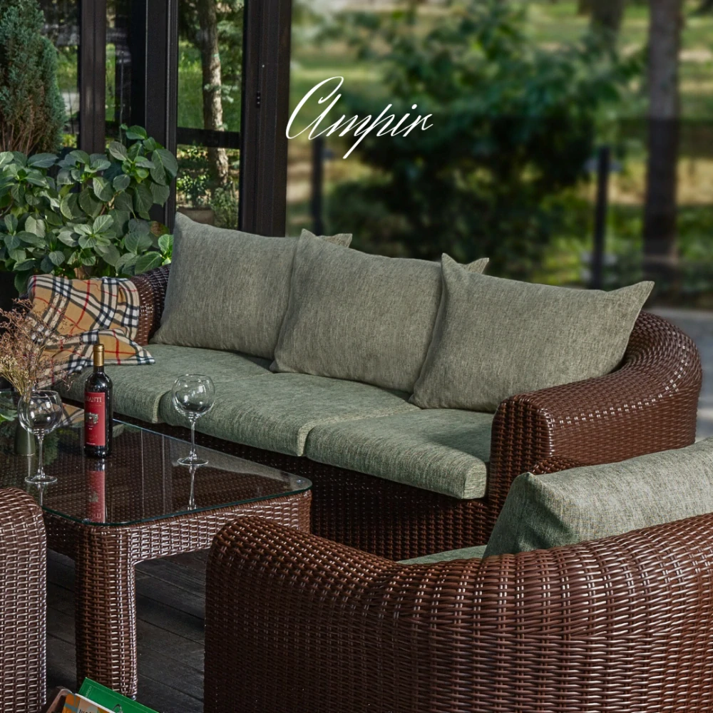 Velká hybridní sestava pro odpočinek AMPIR LOUNGE Terico. Skládá se z 5 kusů. Klikněte pro zobrazení podrobných informací.